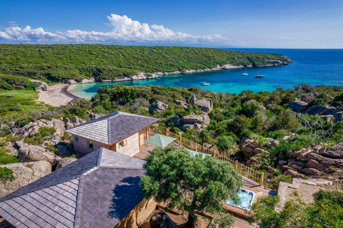 Domaine & Villas Version Maquis