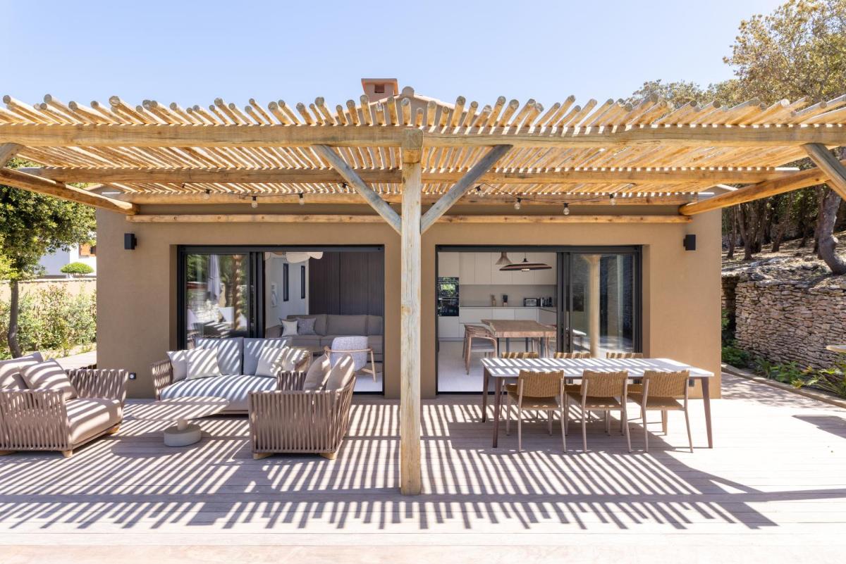 Domaine & Villas Version Maquis