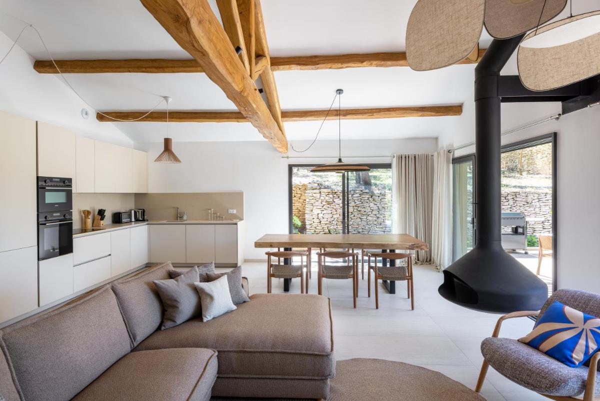 Domaine & Villas Version Maquis