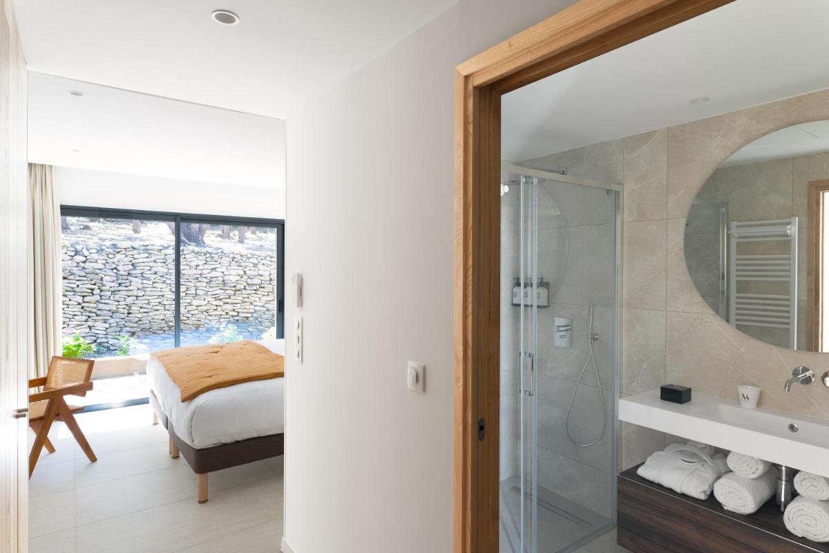 Domaine & Villas Version Maquis