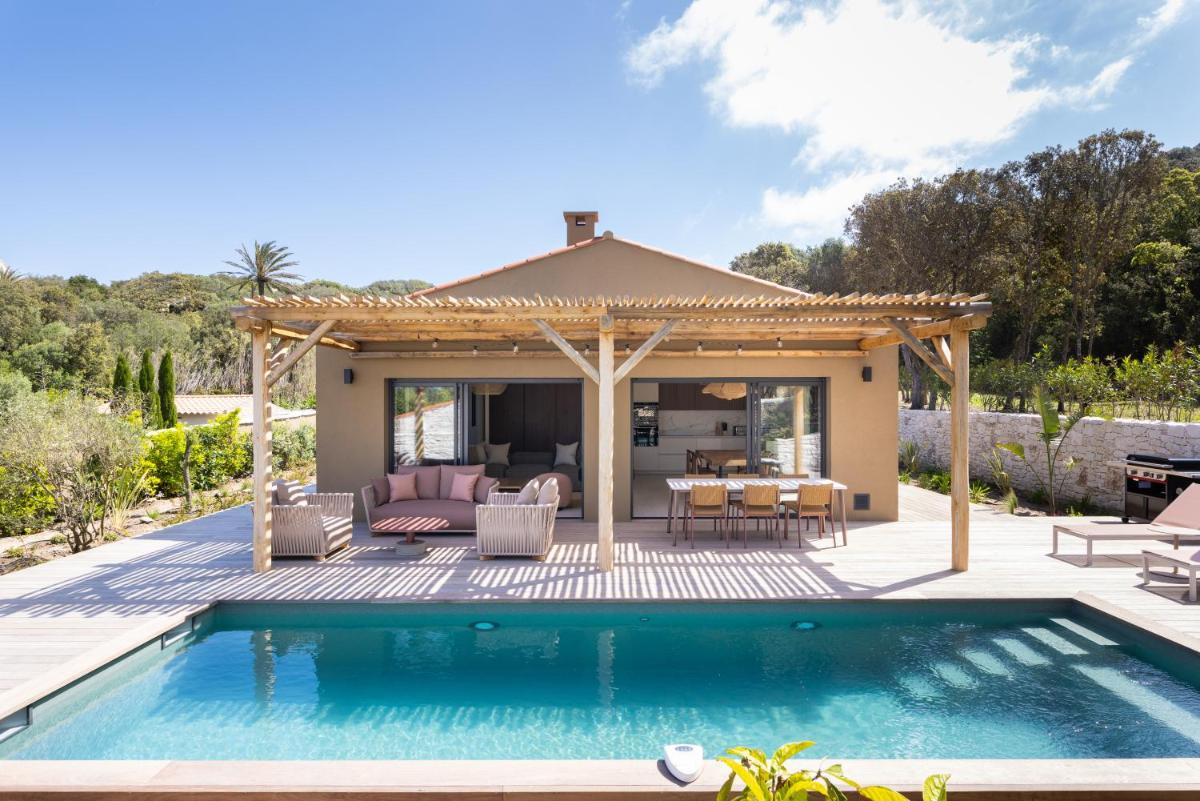 Domaine & Villas Version Maquis