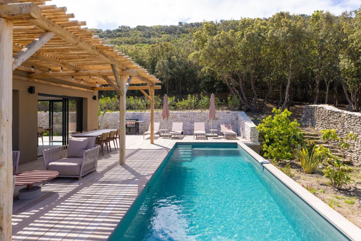 Domaine & Villas Version Maquis