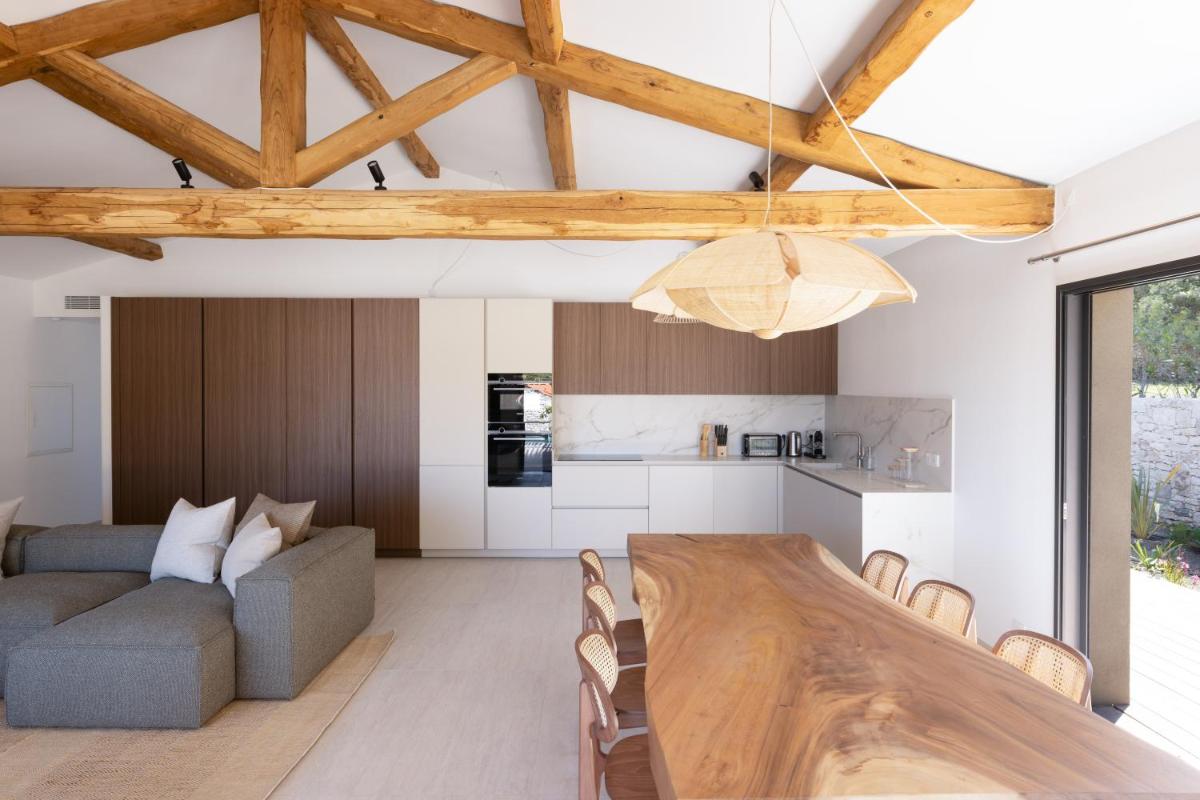 Domaine & Villas Version Maquis