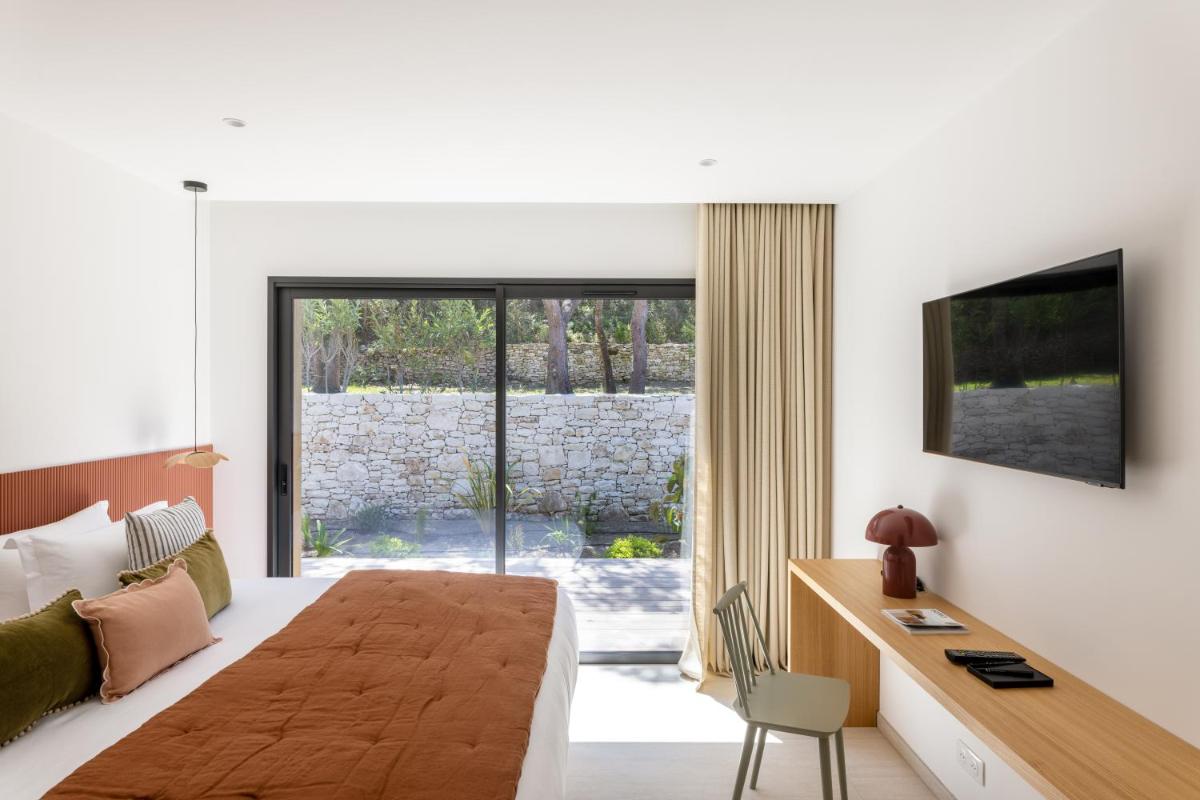 Domaine & Villas Version Maquis