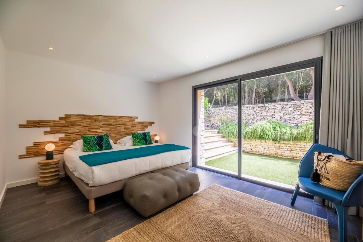Domaine & Villas Version Maquis