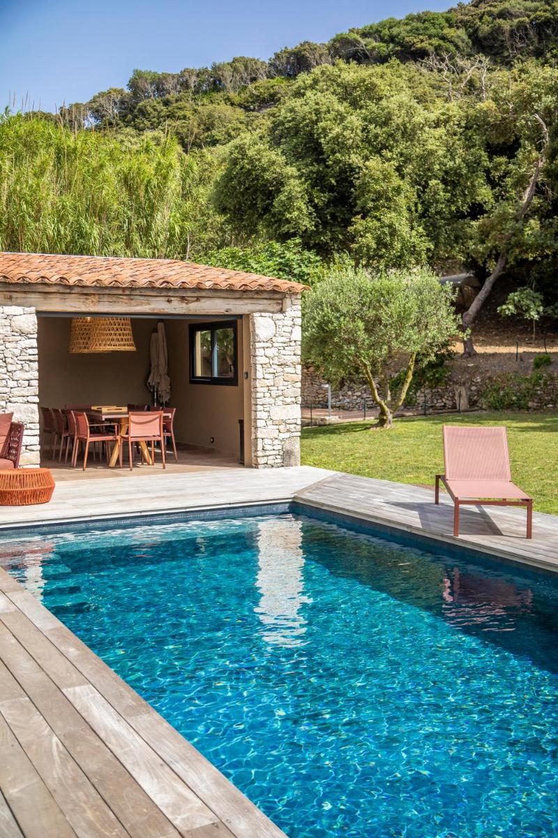 Domaine & Villas Version Maquis