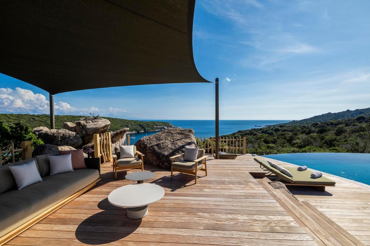 Domaine & Villas Version Maquis