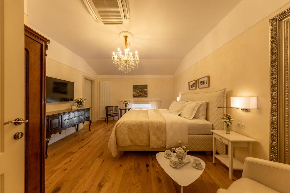Villa Fabiani, Historic Wine Estate, Štanjel