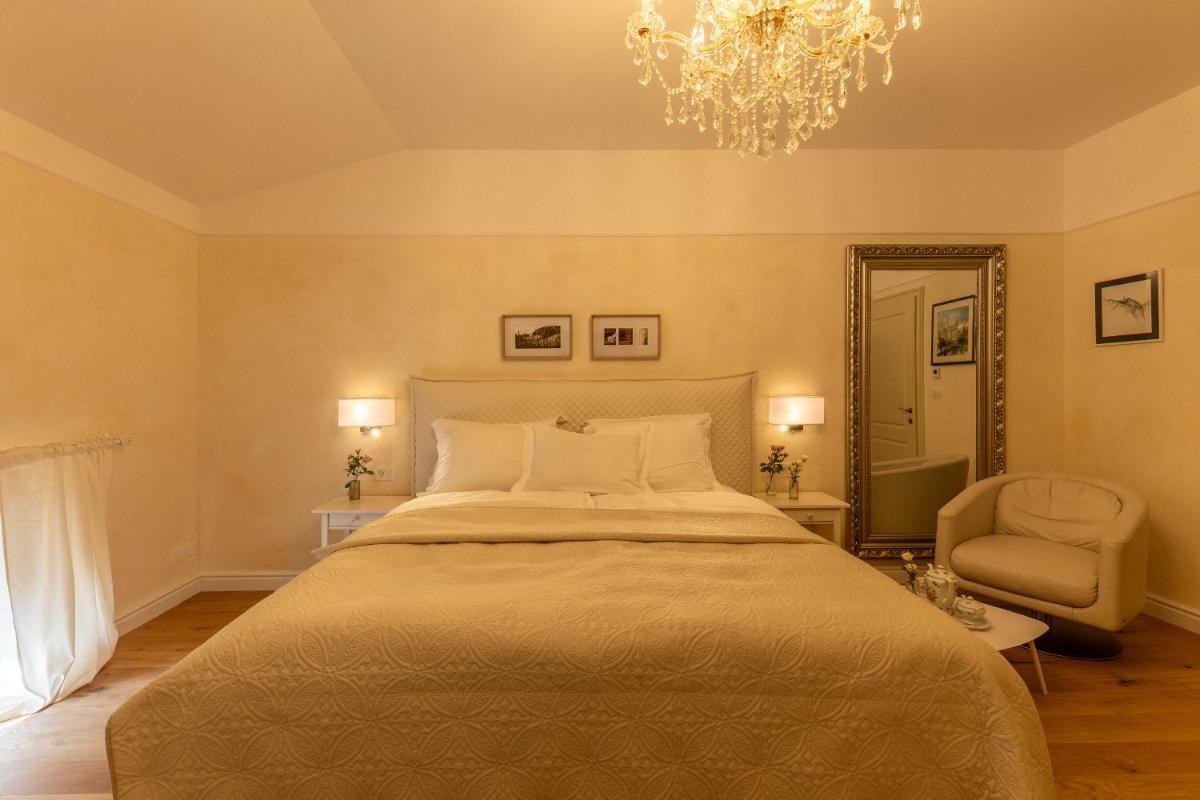 Villa Fabiani, Historic Wine Estate, Štanjel