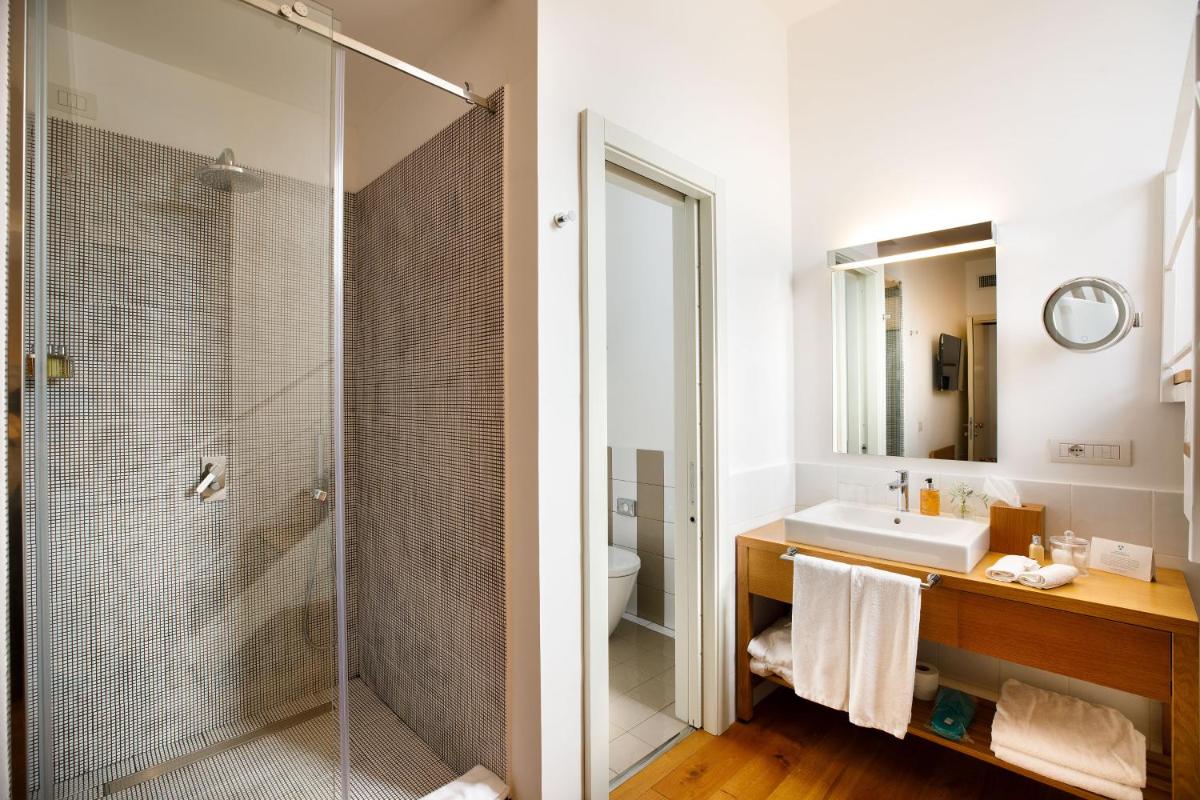 Villa Fiorella Art Hotel