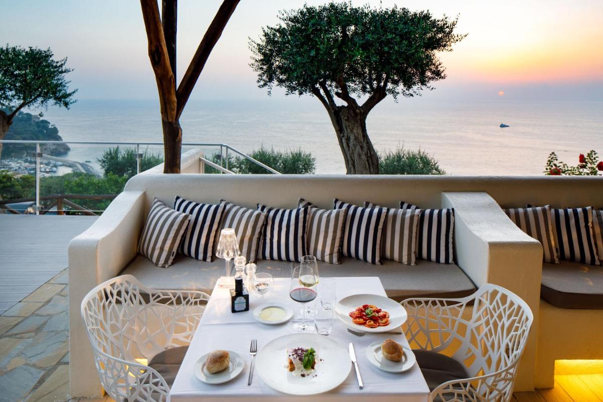 Villa Fiorella Art Hotel