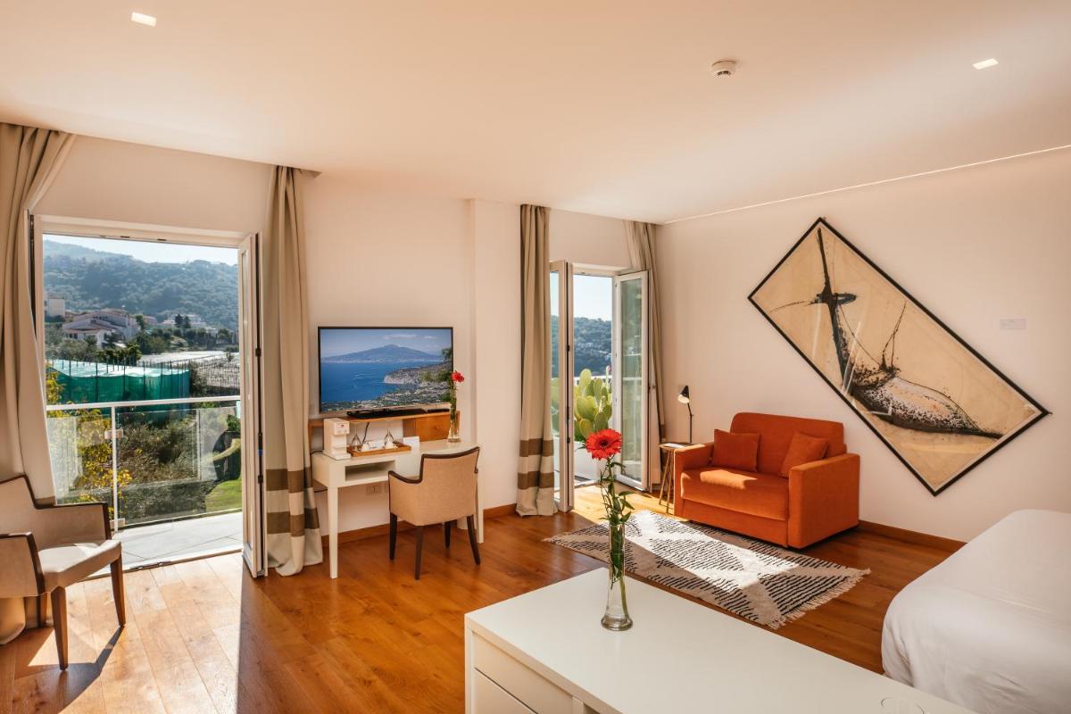 Villa Fiorella Art Hotel