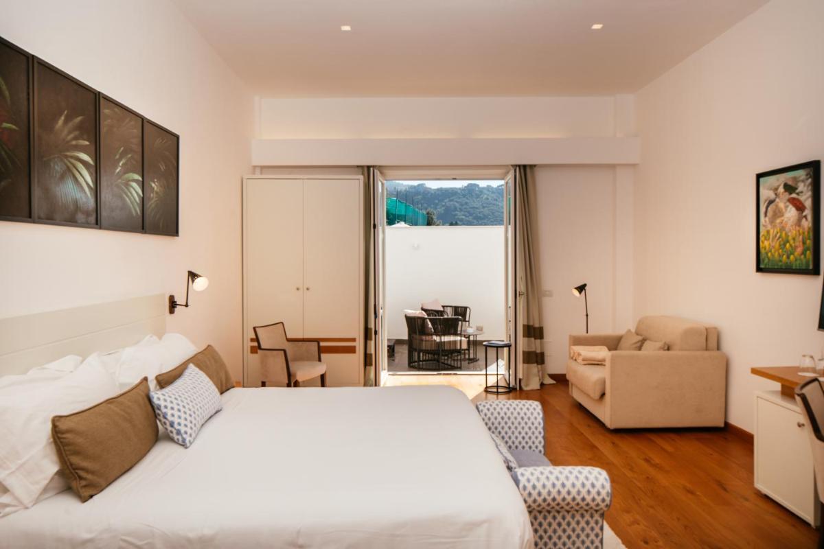 Villa Fiorella Art Hotel