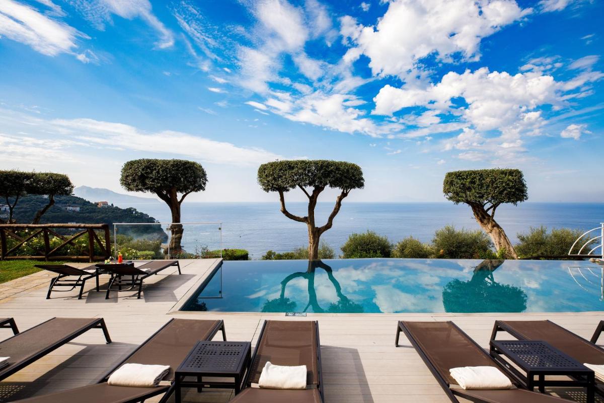 Villa Fiorella Art Hotel