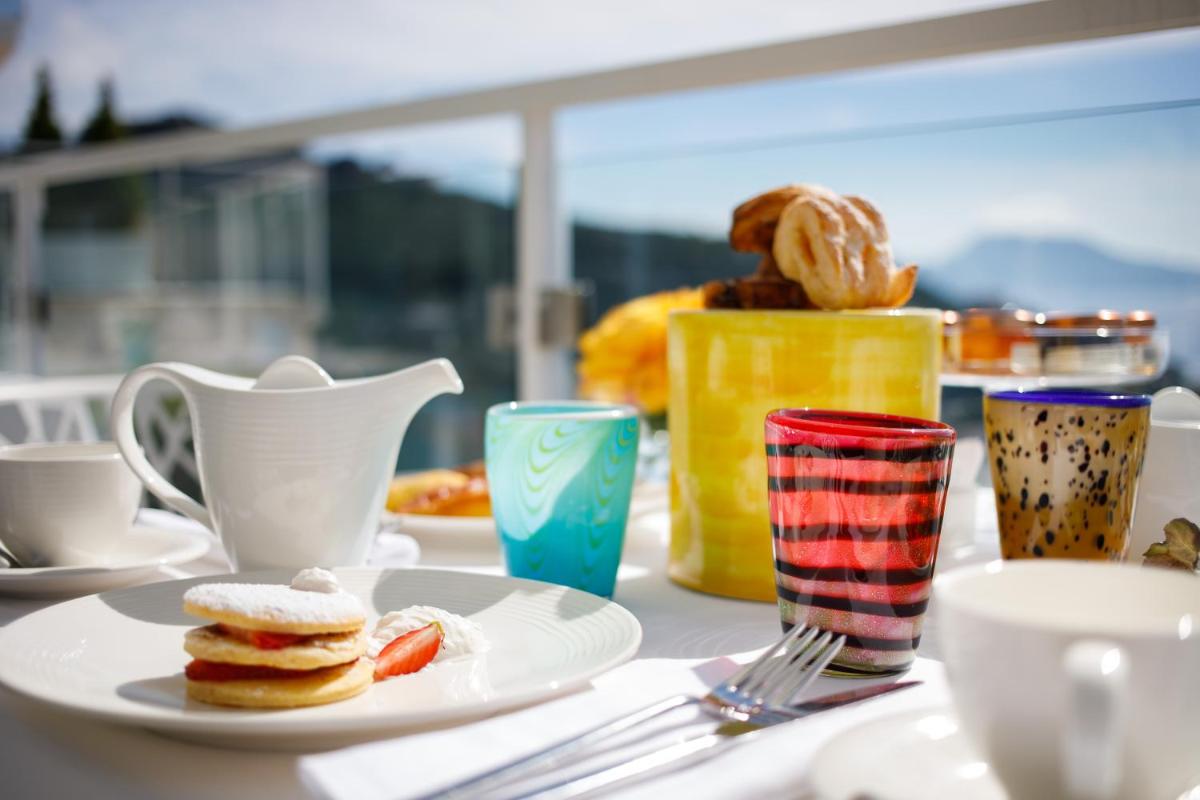 Villa Fiorella Art Hotel