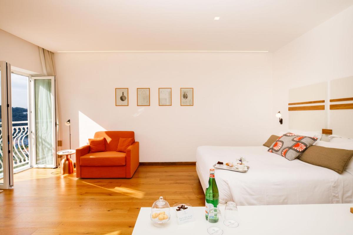 Villa Fiorella Art Hotel