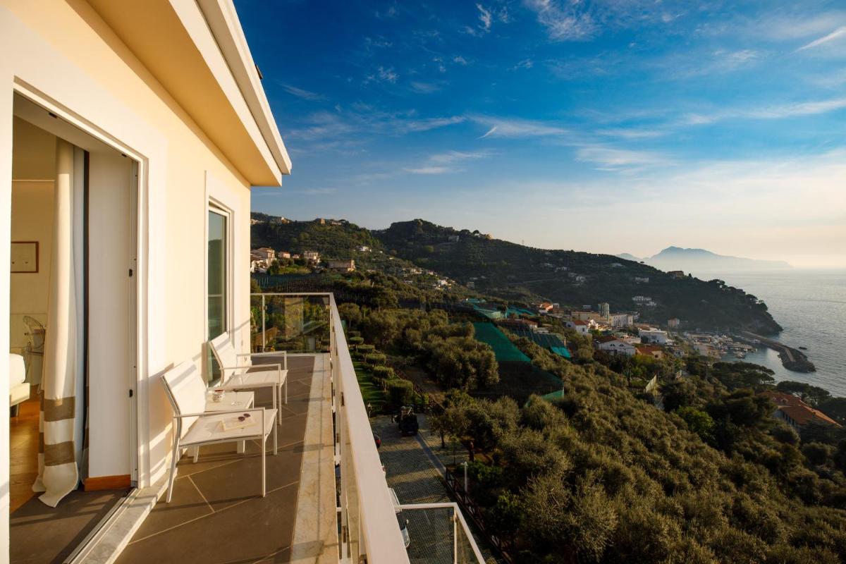 Villa Fiorella Art Hotel