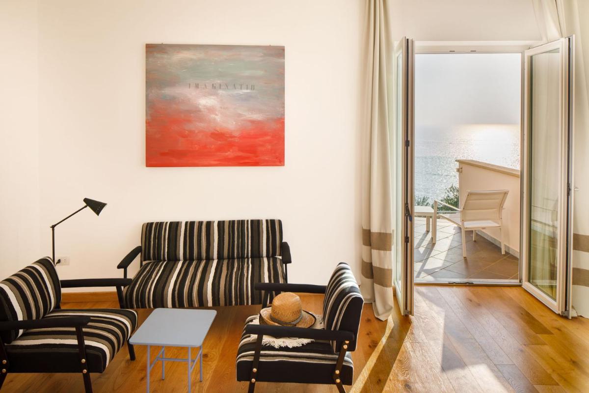 Villa Fiorella Art Hotel