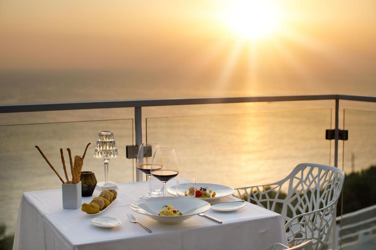 Villa Fiorella Art Hotel