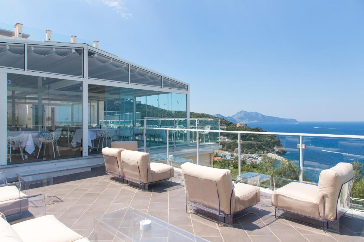 Villa Fiorella Art Hotel