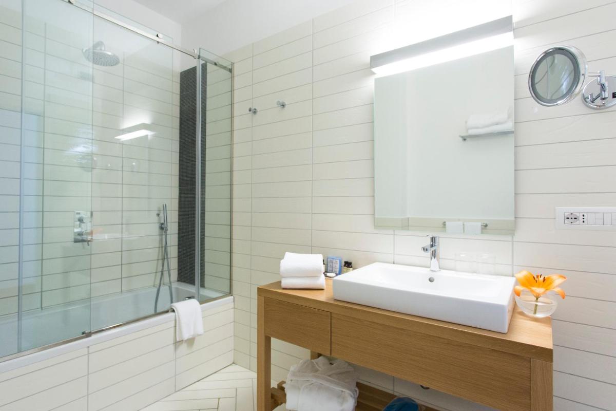 Villa Fiorella Art Hotel