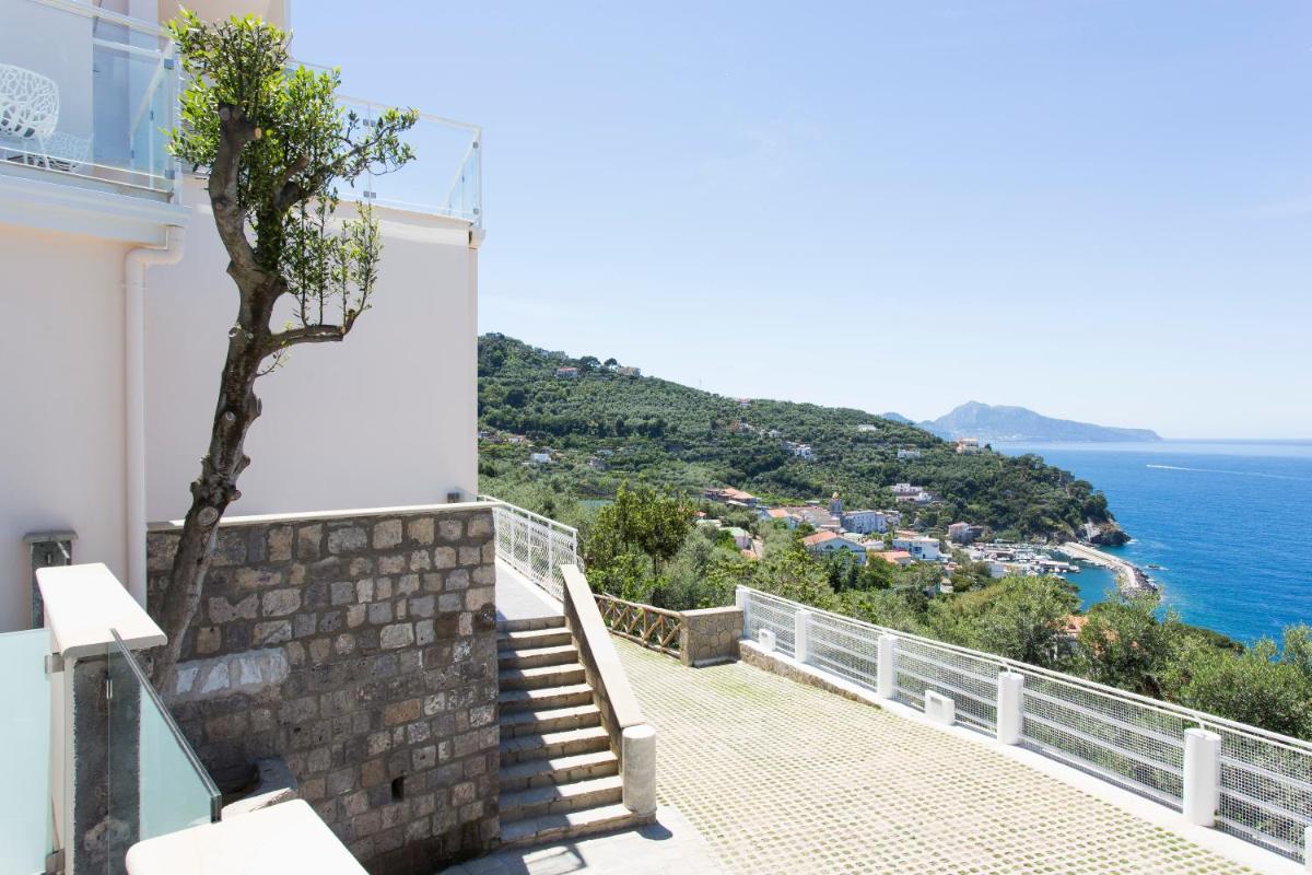 Villa Fiorella Art Hotel