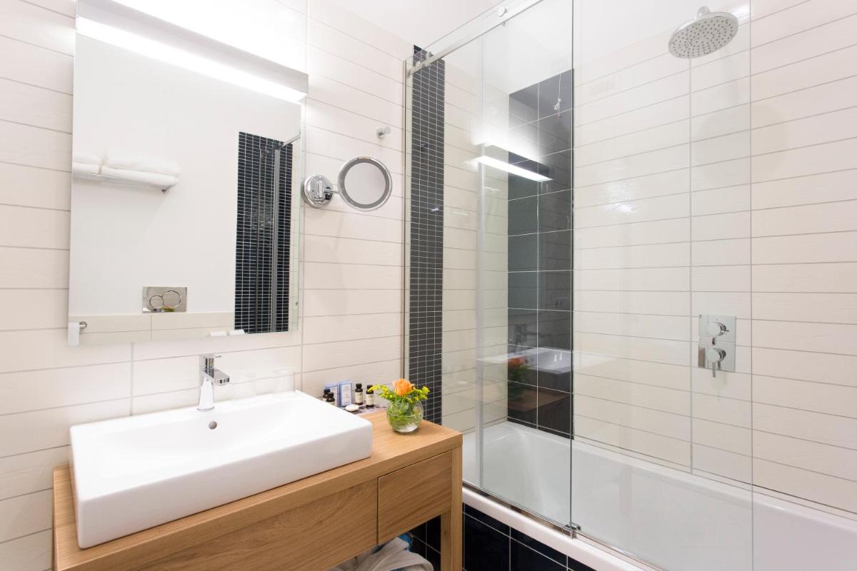 Villa Fiorella Art Hotel