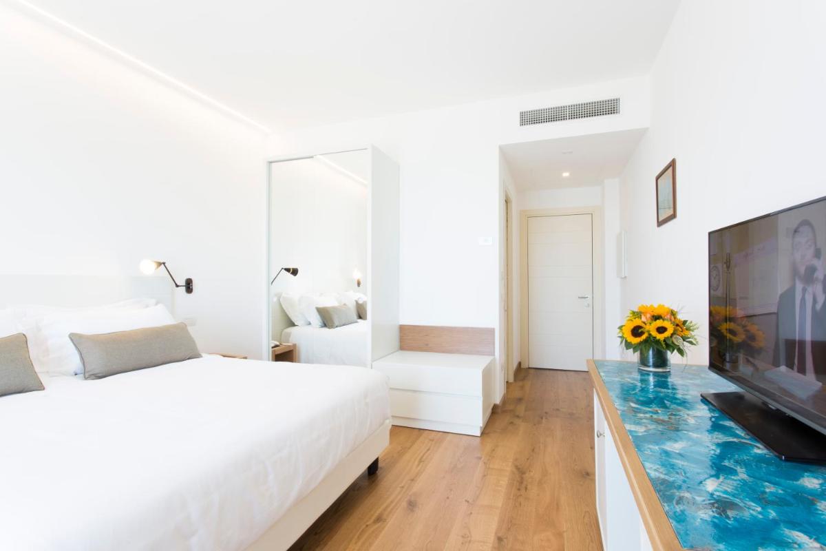 Villa Fiorella Art Hotel