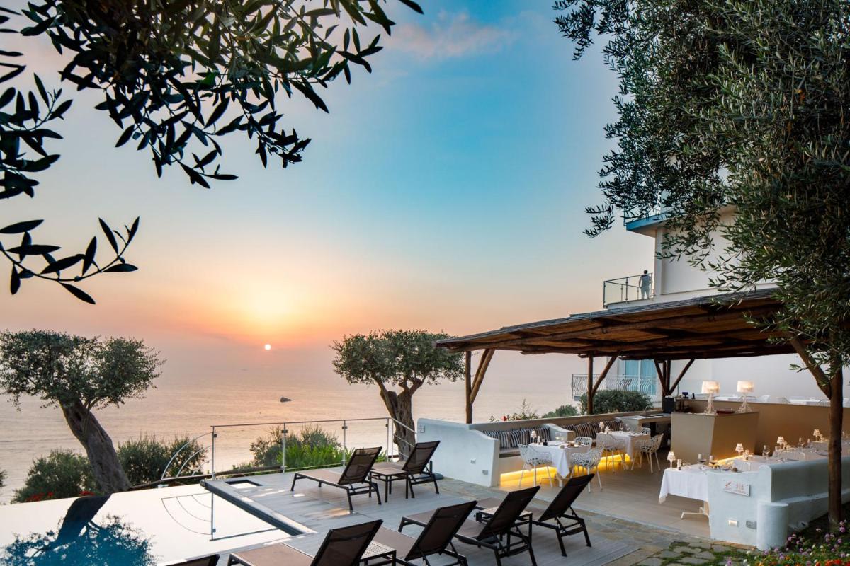 Villa Fiorella Art Hotel