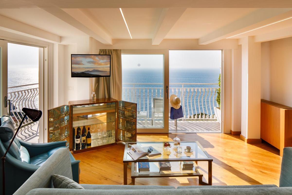 Villa Fiorella Art Hotel