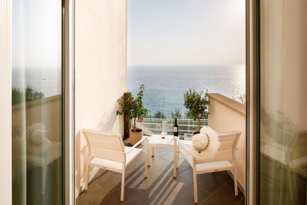 Villa Fiorella Art Hotel
