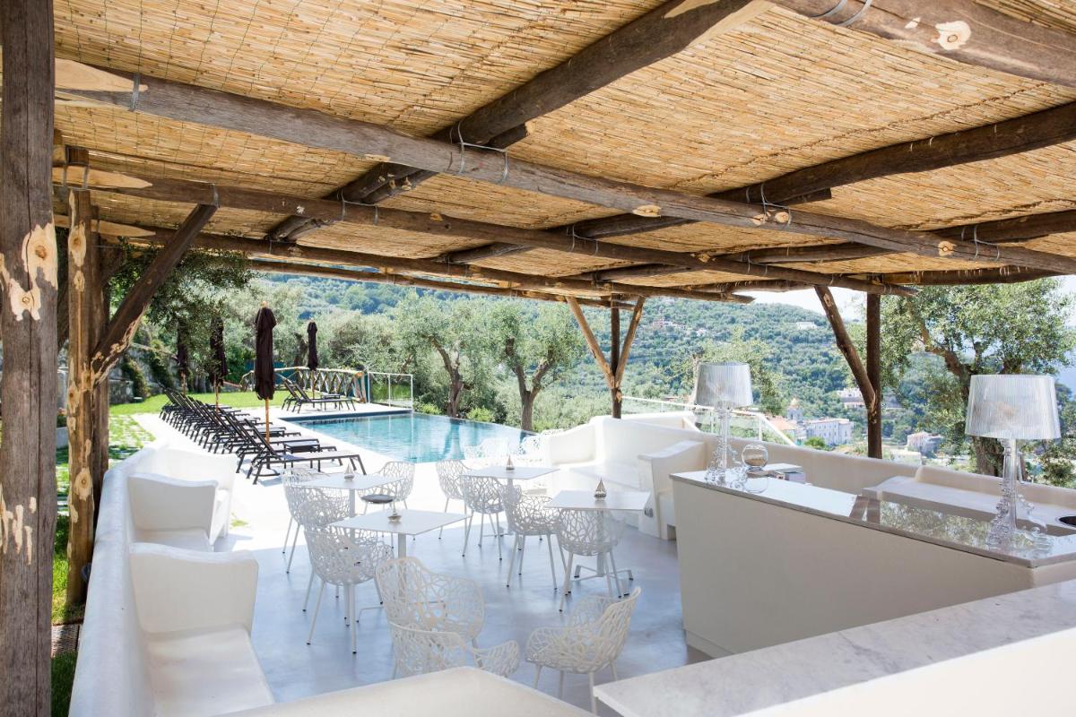 Villa Fiorella Art Hotel