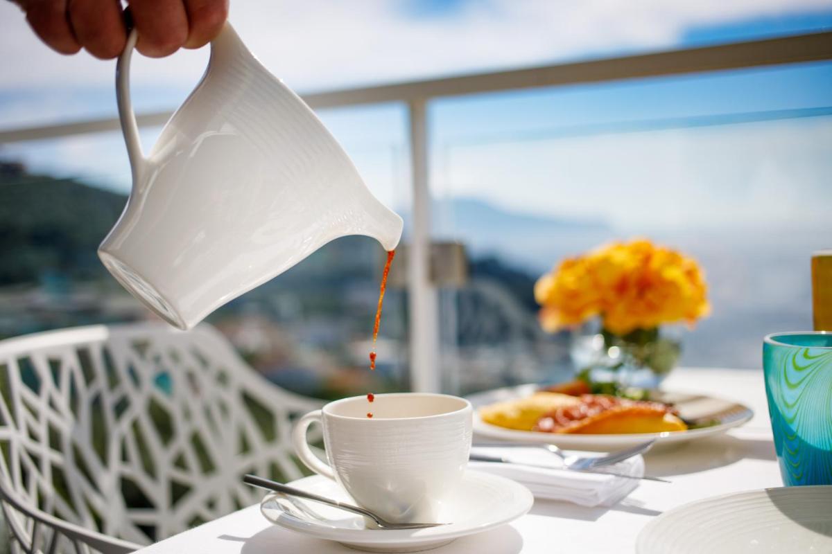 Villa Fiorella Art Hotel