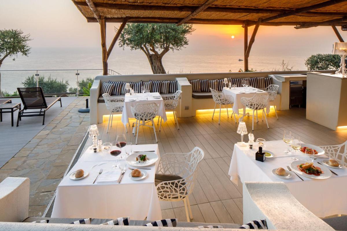 Villa Fiorella Art Hotel
