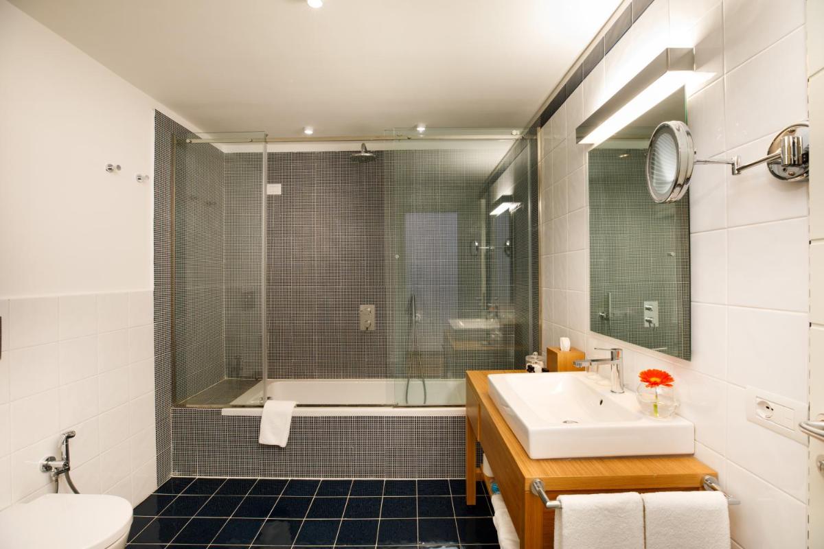 Villa Fiorella Art Hotel