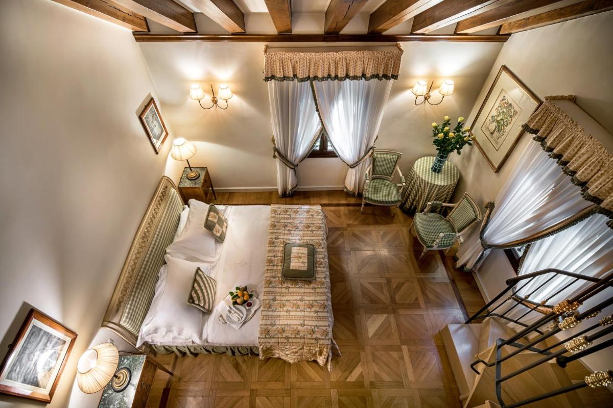 Villa Franceschi Hotel & Resort