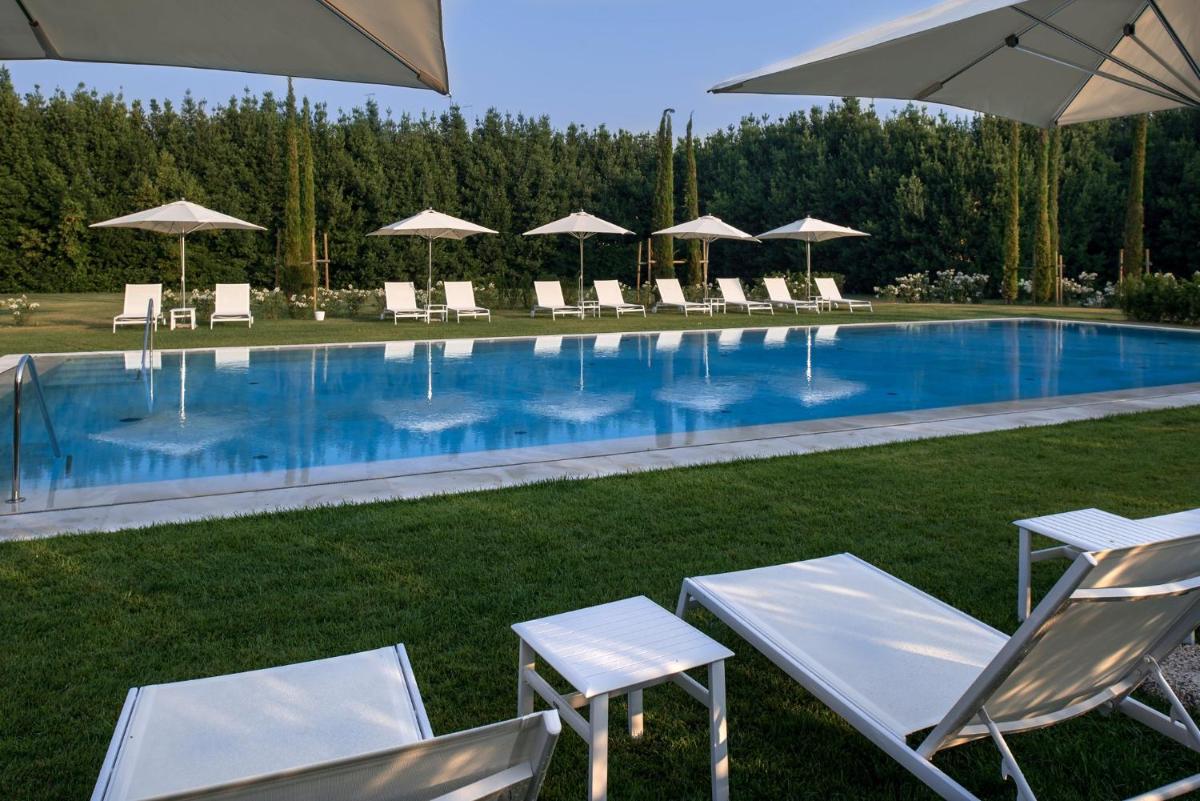 Villa Franceschi Hotel & Resort