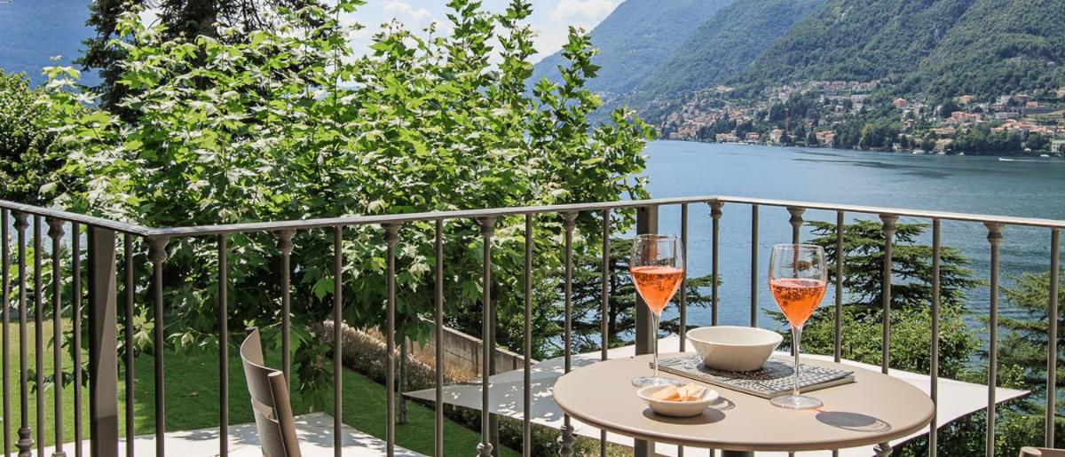 Villa Làrio Lake Como