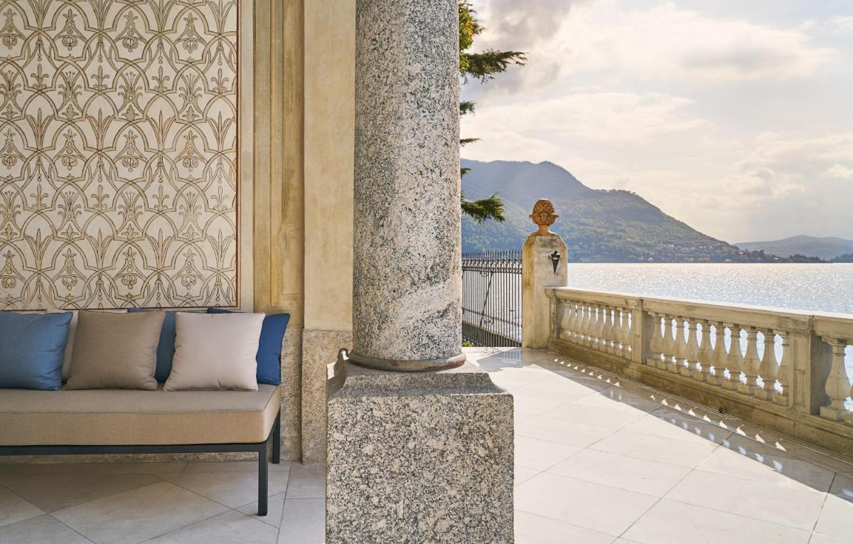 Villa Làrio Lake Como