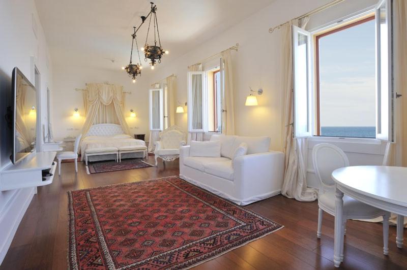 Villa Las Tronas Hotel & SPA