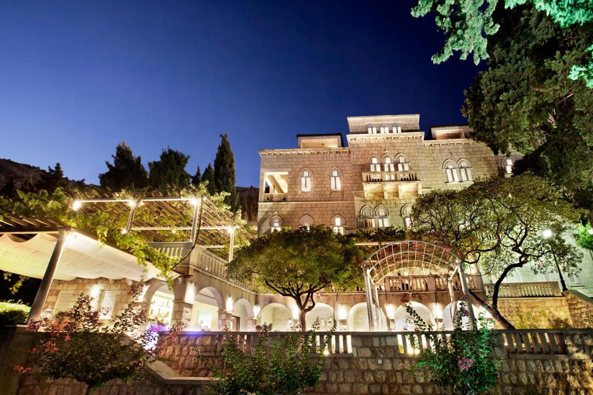 Villa O