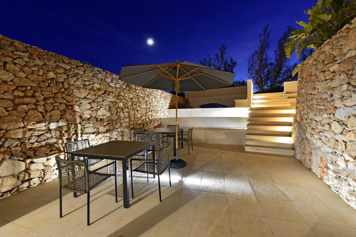 Villa Stornella by Mmega