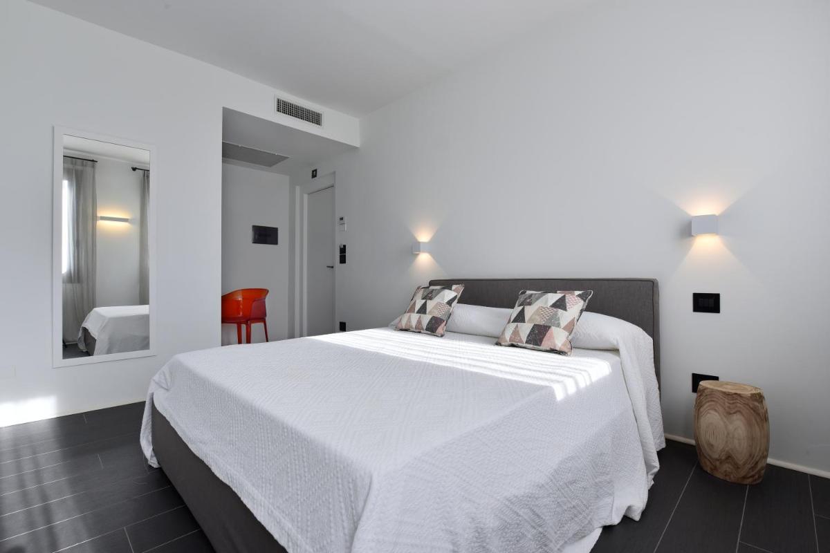 Villa Stornella by Mmega