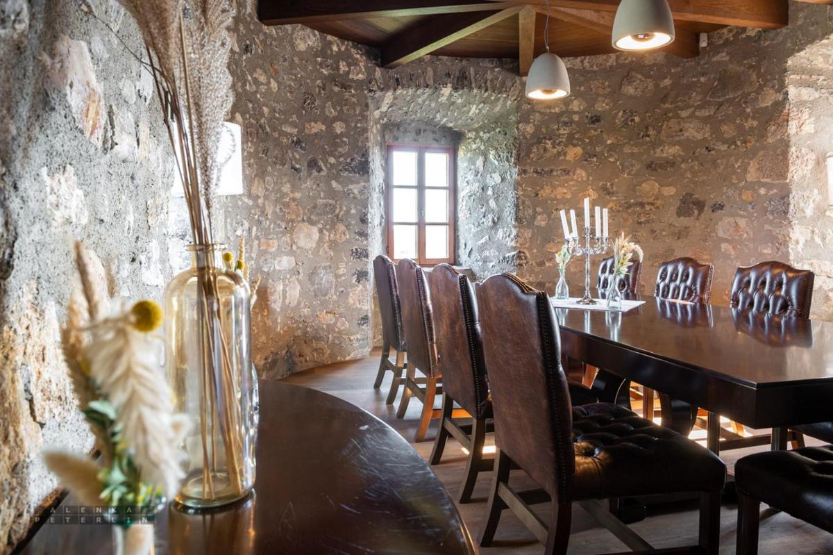 Vinica Castle Boutique & Spa Hotel