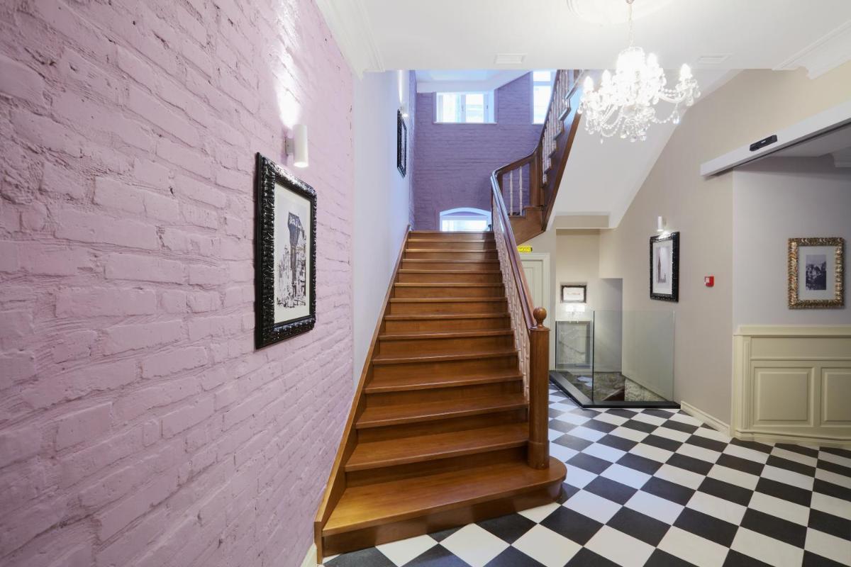 Vintage Boutique Hotel