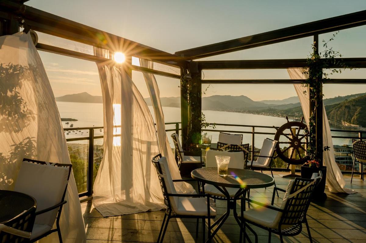 Hotel Vis à Vis