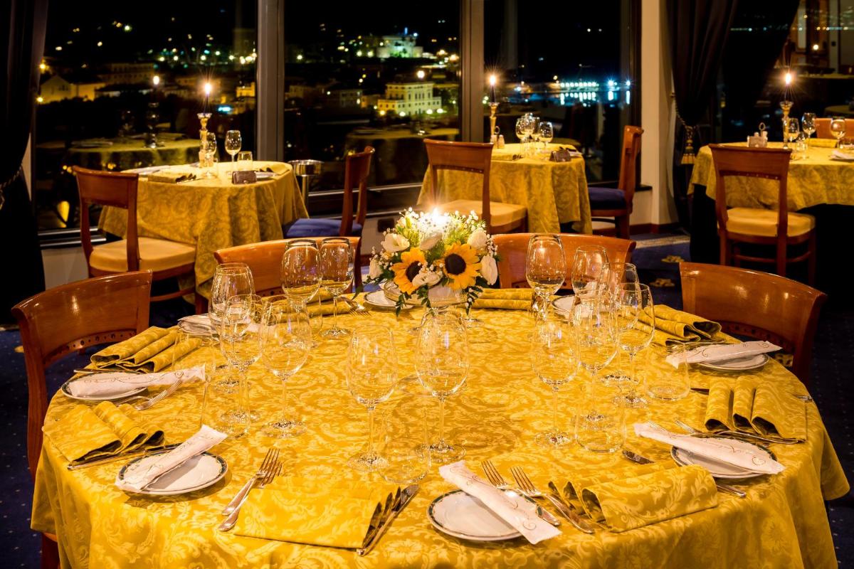 Hotel Vis à Vis