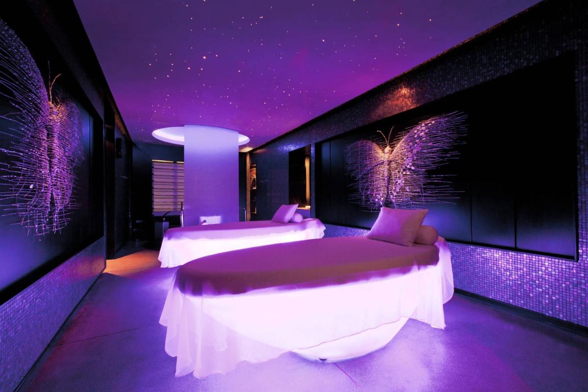 W Bangkok Hotel