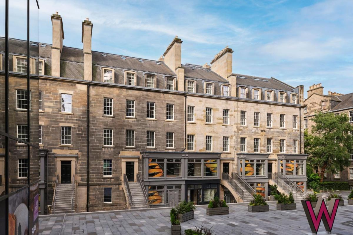 W Edinburgh