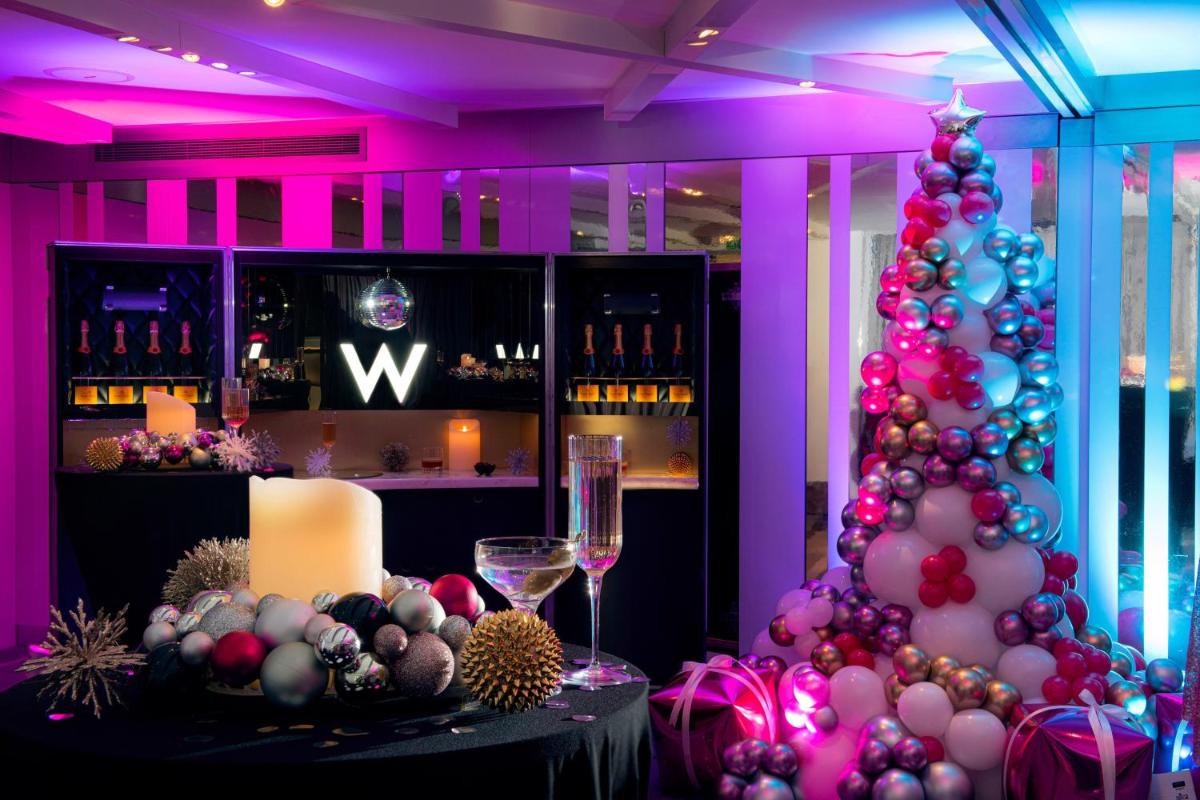 W London